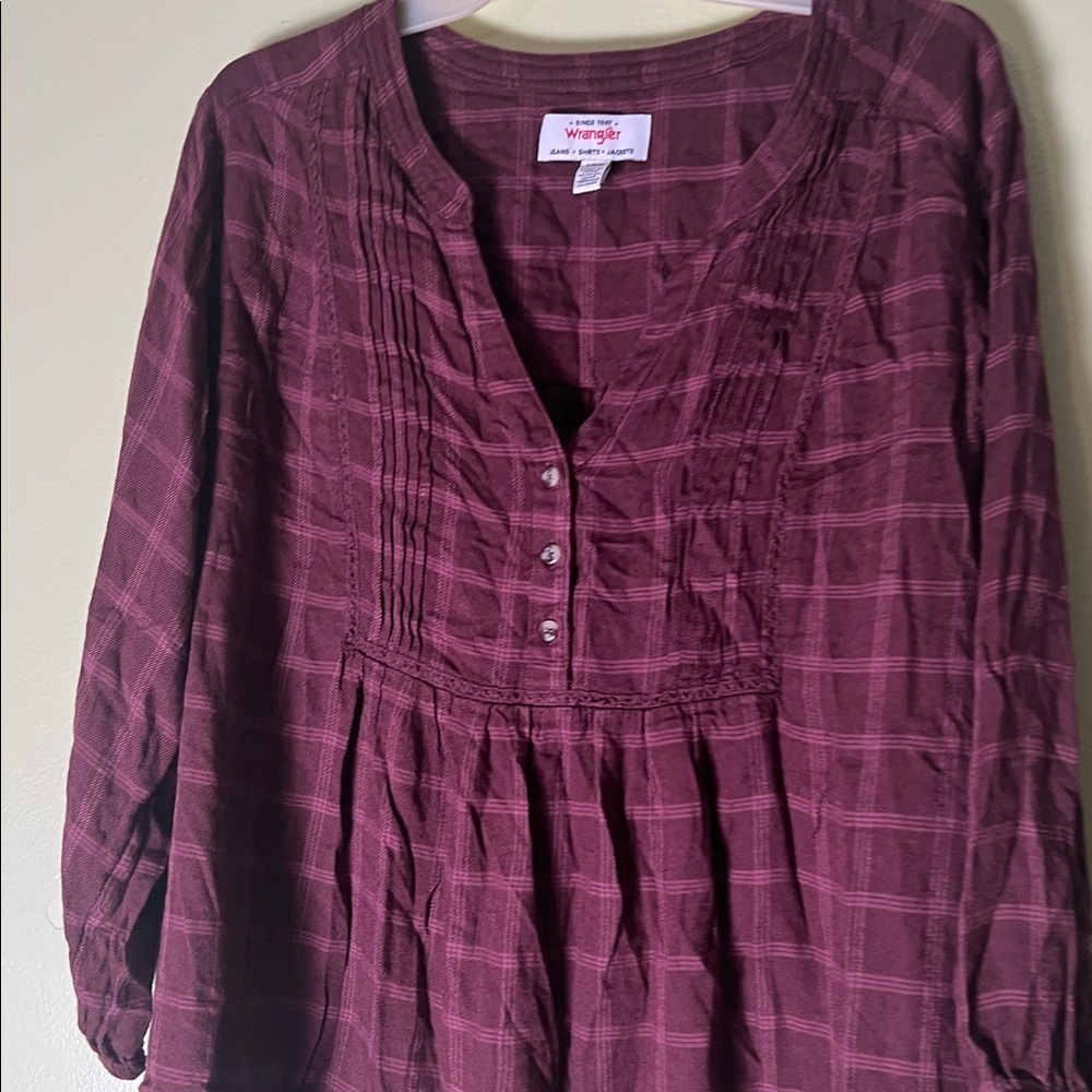 Wrangler Maroon Checkered Blouse size large - Picture 2 of 6
